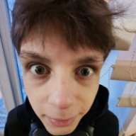 Salt_Snuff_User